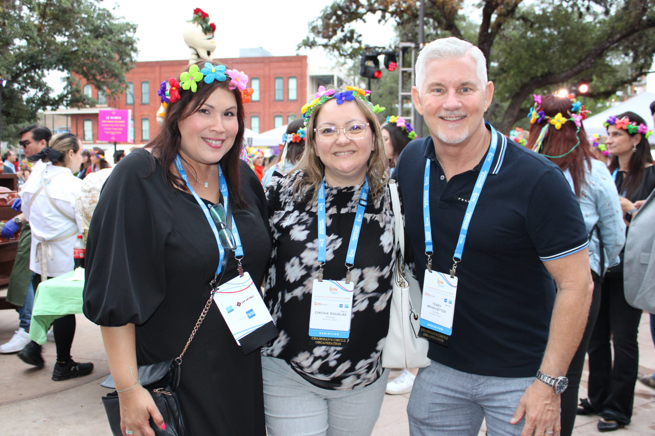 Sarah Domenech, Cinthia Douglas e Terry Brinkoetter, da Disney Sarah Domenech, Cinthia Douglas e Terry Brinkoetter, da Disney
