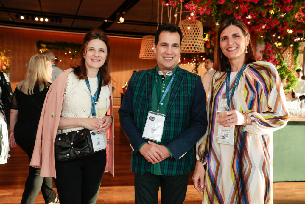 Silvia Ballerini, do Grand Hotel Victoria Concept & Spa;  João Annibale, da The Leading Hotels;  e Olga de Criatofaro, da Maszarò Se Palace