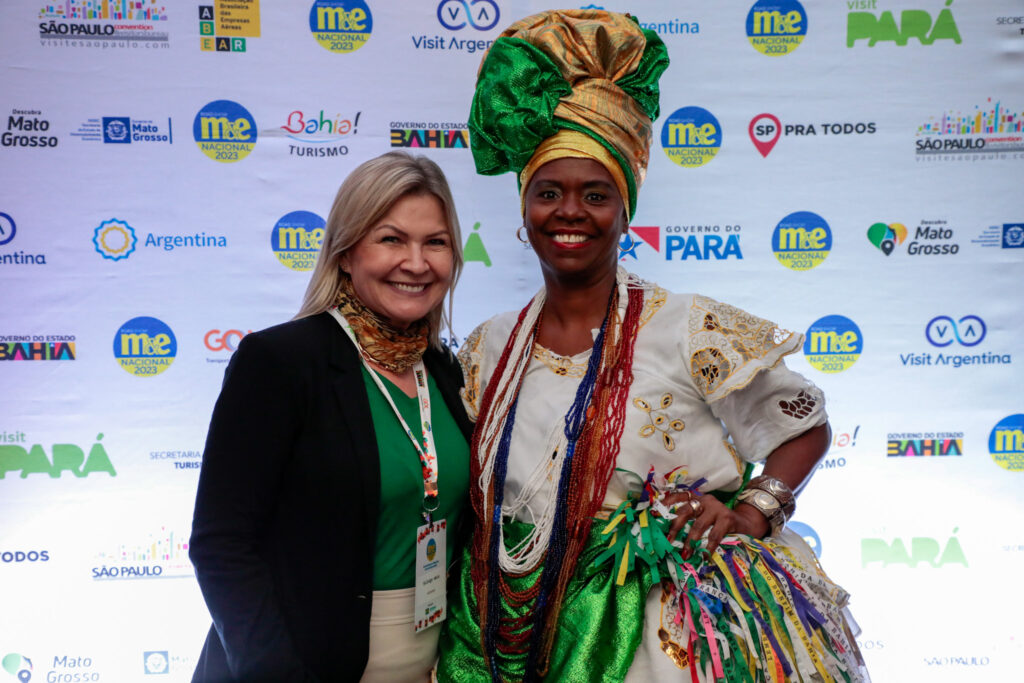Solange Meca, da Allistur, e Marly Trindade, da Setur-BA