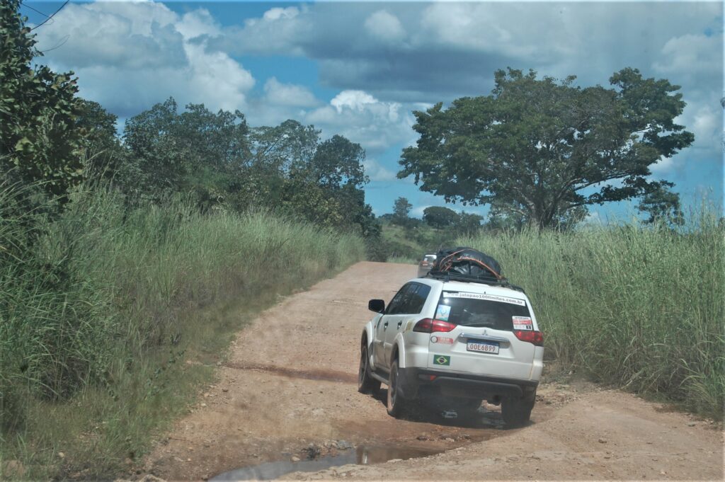 Veículos 4X4 na expedição