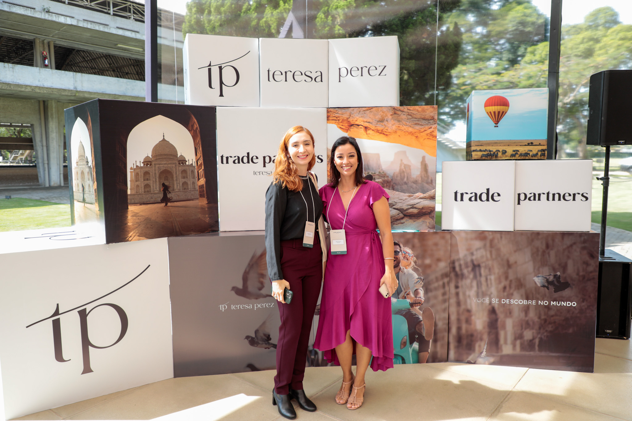 Veryne Miranda, da Just Go Travel e Débora Santos, da Teresa Perez Veryne Miranda, da Just Go Travel e Débora Santos, da Teresa Perez