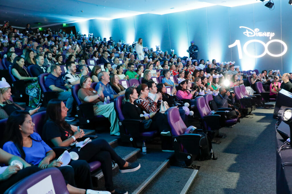 Teatro Renaissance lotado