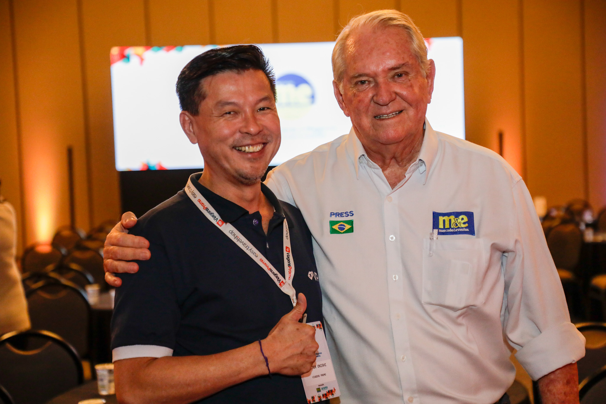 Walter Onishi, da ViagensPromo, e Roy Taylor, do M&E Walter Onishi, da ViagensPromo, e Roy Taylor, do M&E