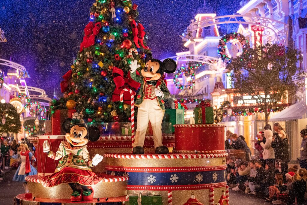 1123ZP 8743MS Disney terá 25 noites da tradicional festa de Natal "Mickey’s Very Merry Christmas Party"