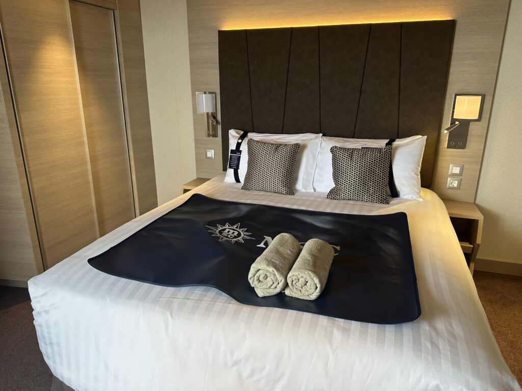 Cama da Grand Suite Aurea with Terrace and Whirlpool