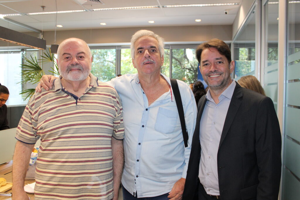 Jorge Ghachache, da Go To Bey, Acácio Chantre, da Líder Corporate, e Diego Lopes, da ITA