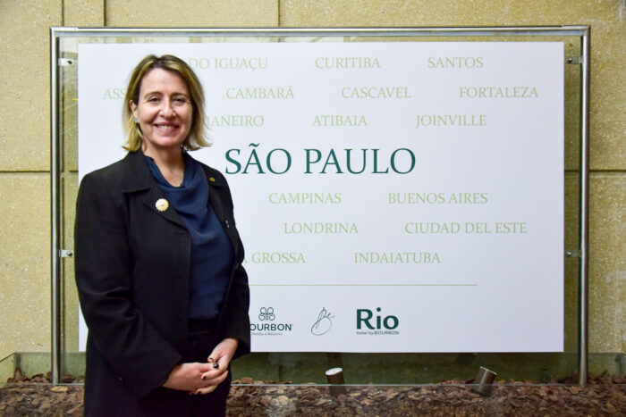 Rede Bourbon investe em experiência, ESG, expansão da rede e melhoria dos empreendimentos Annie Morrissey, diretora de vendas ESG, da Rede Bourbon