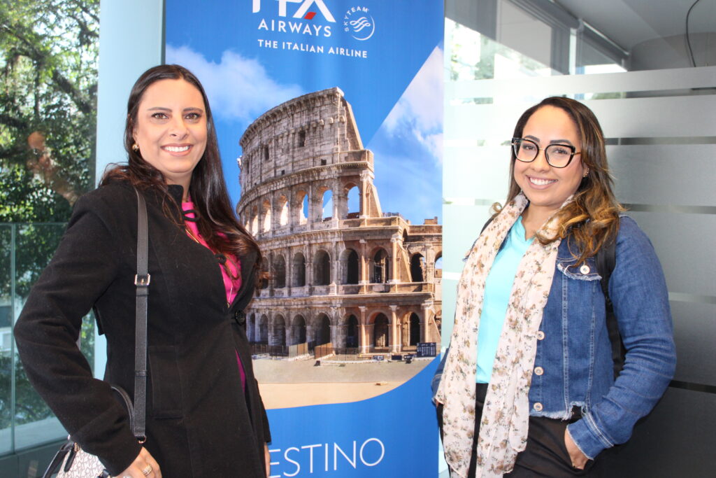 Erika Silva e Francielly Silva, da Reale Viagens
