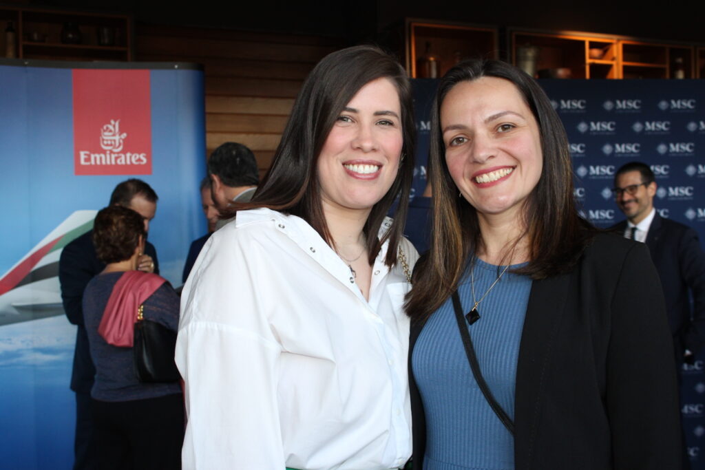 Carolina Almeida e Juliana Polito, da Agaxtur