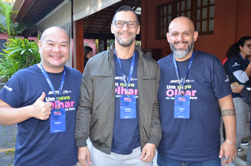 Haranaka, do TI junto com Marques e Adriano, do Aéreo