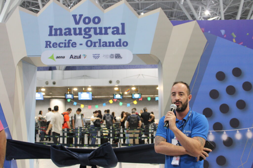 Danilo Alves, coordenador de Comunicação da Azul