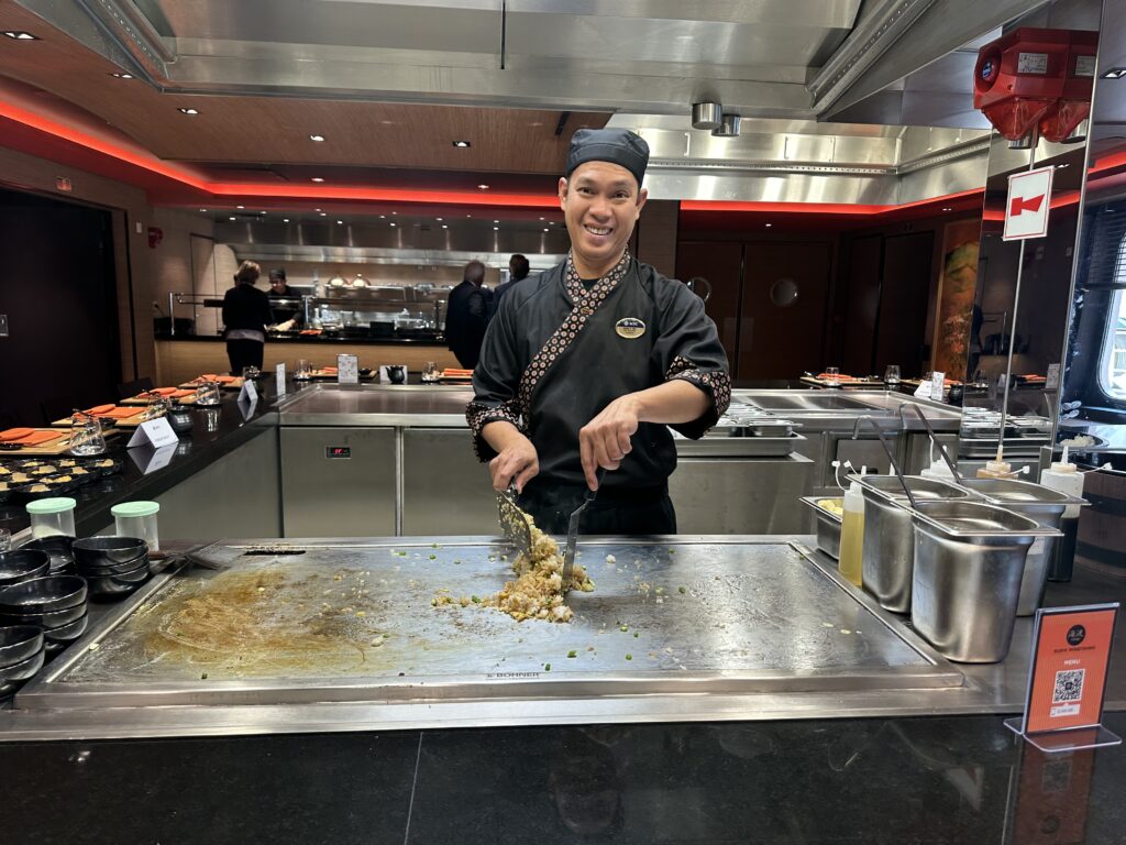 Kaito Teppanyaki & Sushi Bar é um dos  principais restaurantes de especialidades