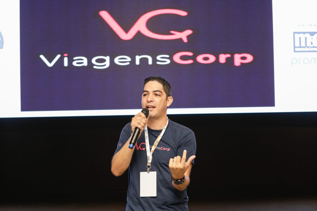 Elcio Cattin da ViagensCorp Roadshow M&E 2023: ViagensCorp visa atender agentes que tenham demandas do corporativo