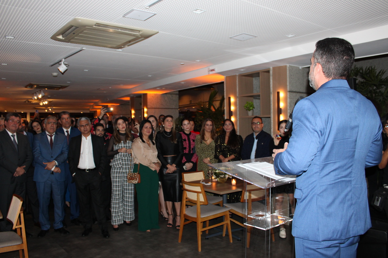 Cerca de 100 convidados participaram do evento Cerca de 100 convidados participaram do evento