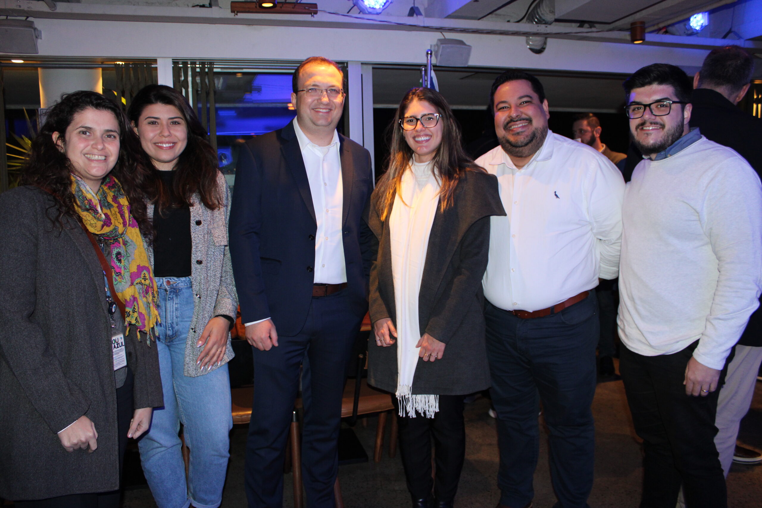 Giuliana Mesquita, Beatriz Fragiacomo, Anderson Serafim, Leticia Schmitz, Vitor Silva e Paulo Biondo, da Azul Giuliana Mesquita, Beatriz Fragiacomo, Anderson Serafim, Leticia Schmitz, Vitor Silva e Paulo Biondo, da Azul