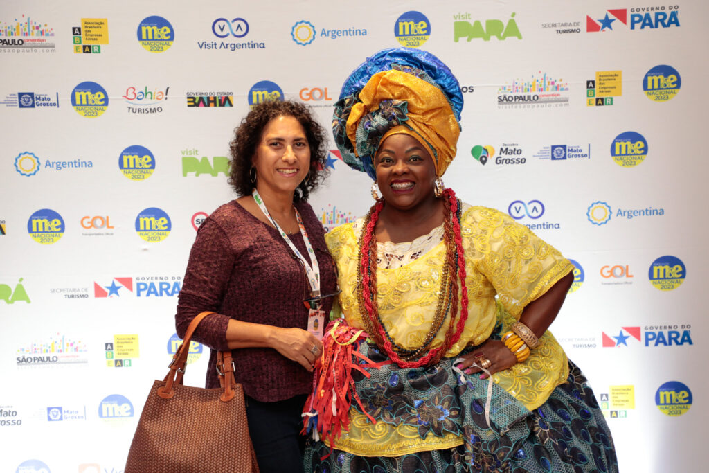 Glaucia Pinto, da GPS Turismo, e Lucicleide Nascimento, da Setur-BA