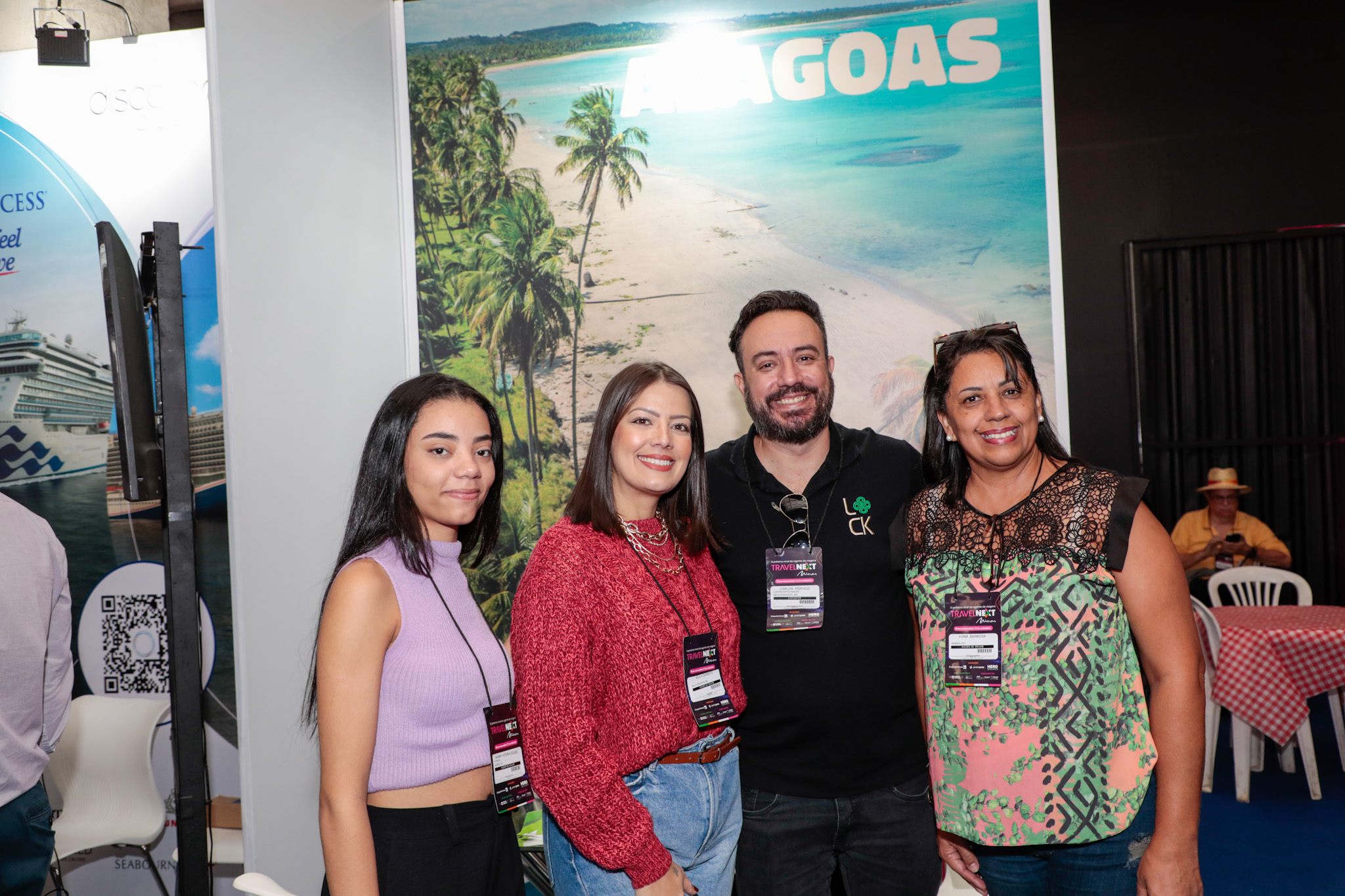 Hanny Vitória, VT Travel, Keila Garbato, da Agaxtur, Carlos Garbato, da Luck Receptivo, e Uoná Barbosa, da VT Travel Hanny Vitória, VT Travel, Keila Garbato, da Agaxtur, Carlos Garbato, da Luck Receptivo, e Uoná Barbosa, da VT Travel