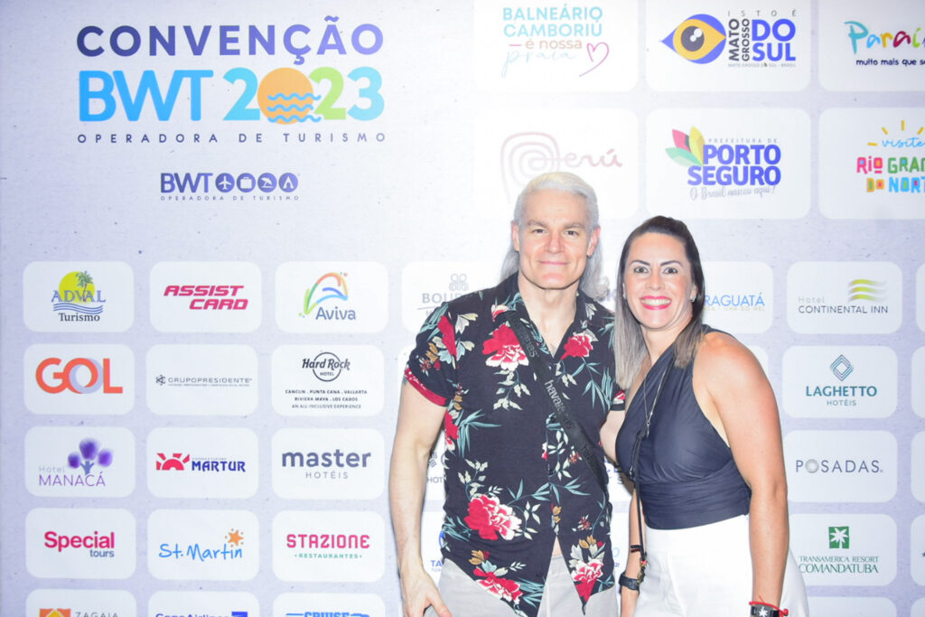 Rodrigo Pereira, de St. Pete/Clearwater e Renata Meyer, da Oasis Hotels & Resorts