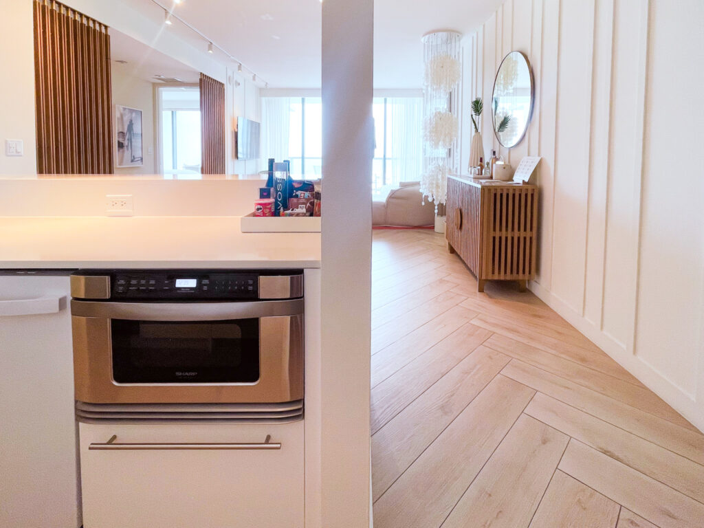 O W South Beach possui suítes equipadas com sala, cozinha e mais de um quarto
