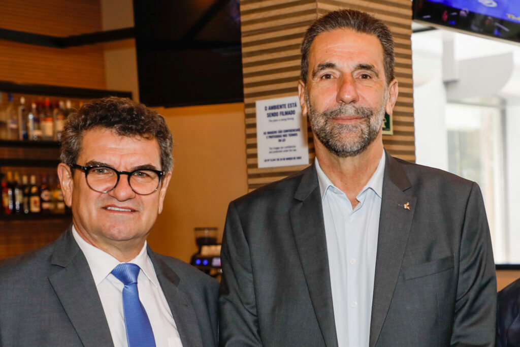 Irineu Colombo, superintendente do Parque Tecnológico de Itaipu e Enio José Verri, diretor geral da Itaipu Irineu Colombo, superintendente do Parque Tecnológico de Itaipu e Enio José Verri, diretor geral da Itaipu