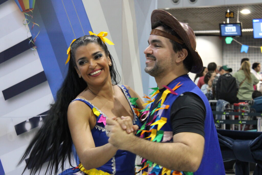 Josy e Francisco Caxiado, do Balé Cultural de Pernambuco