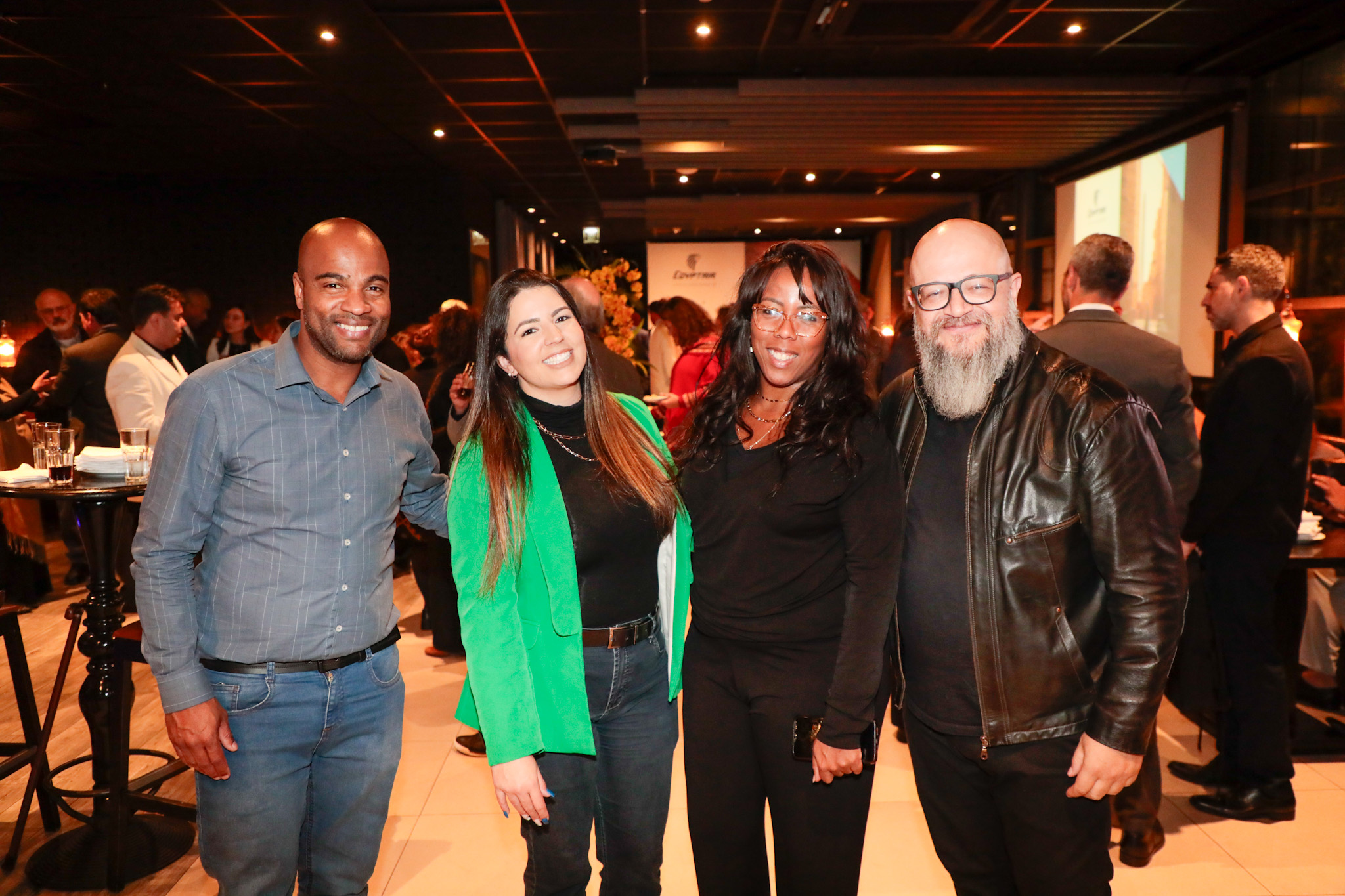 Julival Santos, da Orinter, Yara Costa, Silvana Fernandes e Márcio Oliveira, da Lusanova Julival Santos, da Orinter, Yara Costa, Silvana Fernandes e Márcio Oliveira, da Lusanova