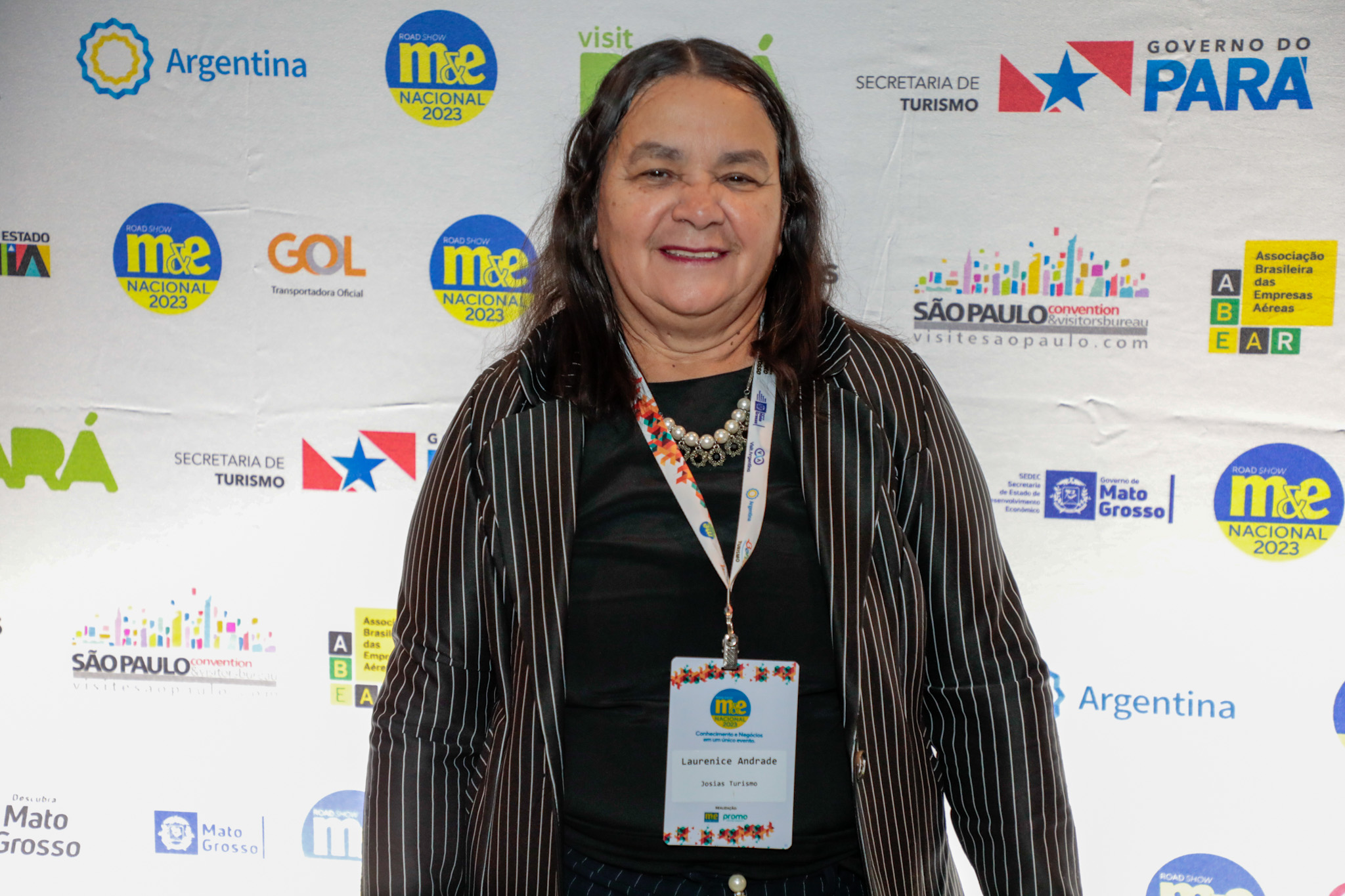 Laurence Andrade, da Josias Turismo Laurence Andrade, da Josias Turismo