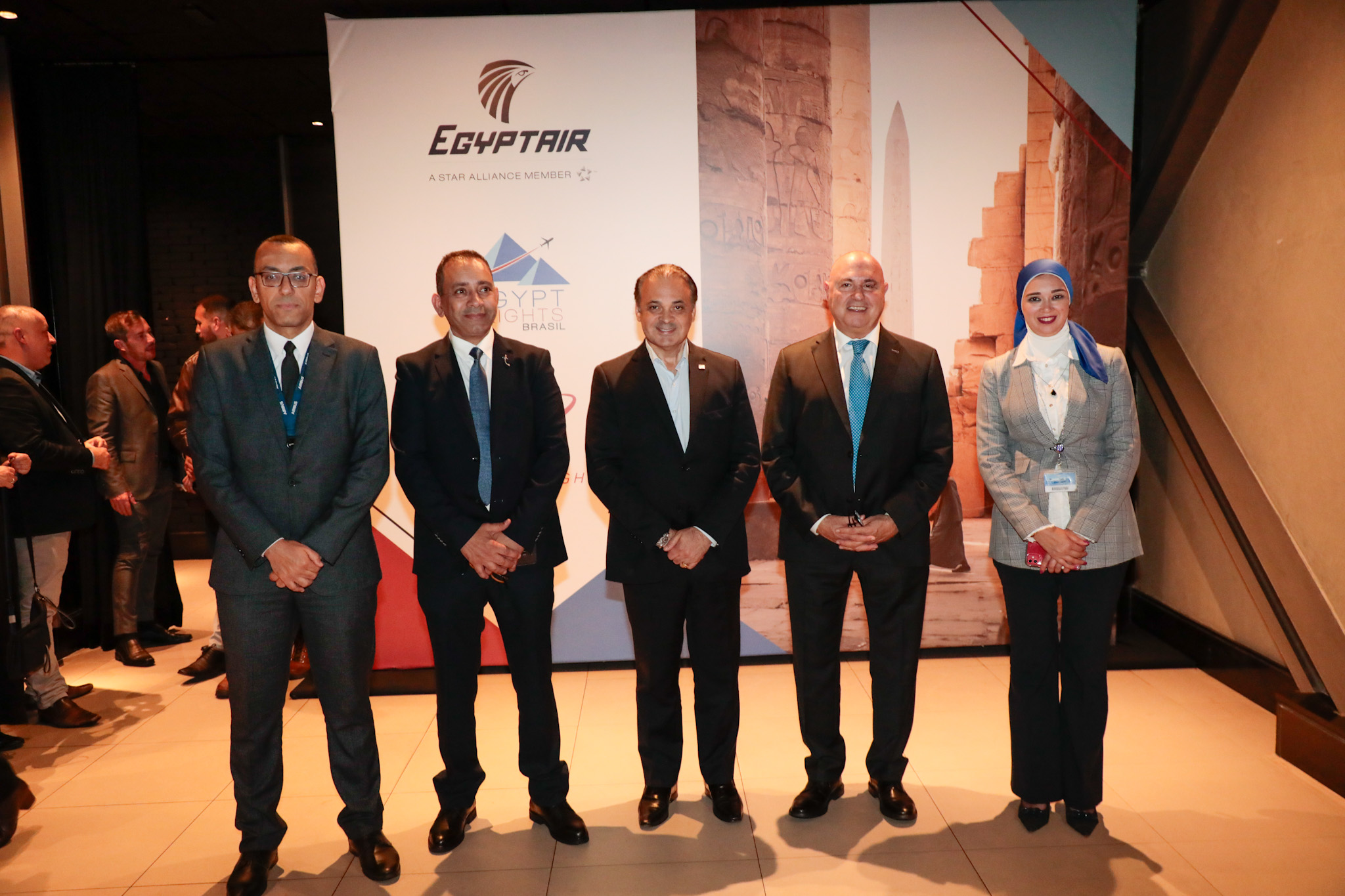 Executivos da EgyptAir e Master Flights com Roberto de Lucena, secretário de Turismo de SP