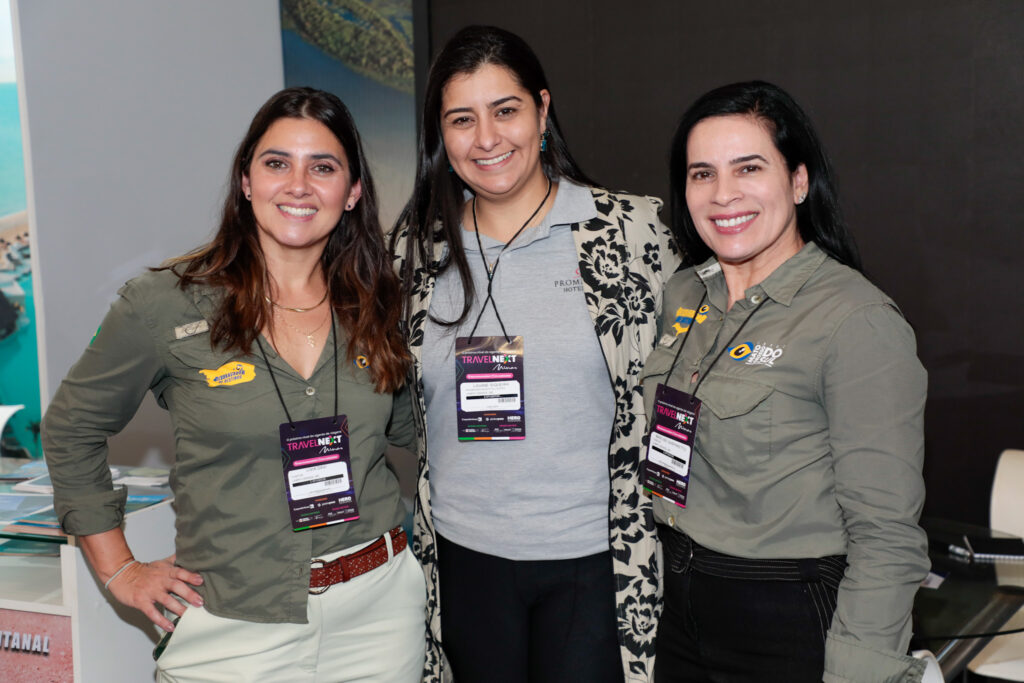 Livia Davi, Lidiane Siqueira e Marlise Gasparetto, do Fundtur-MS