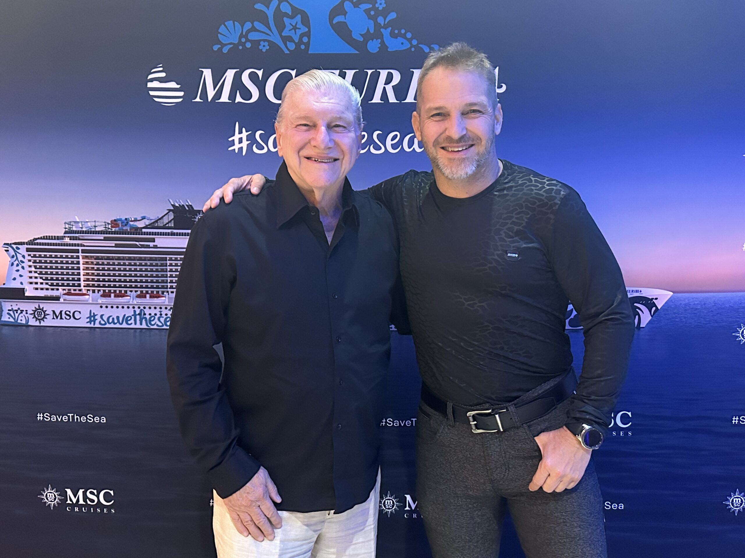 Luiz Fernando Vieira, da Viajar Barato, com seu pai, Sérgio Vieira Luiz Fernando Vieira, da Viajar Barato, com seu pai, Sérgio Vieira
