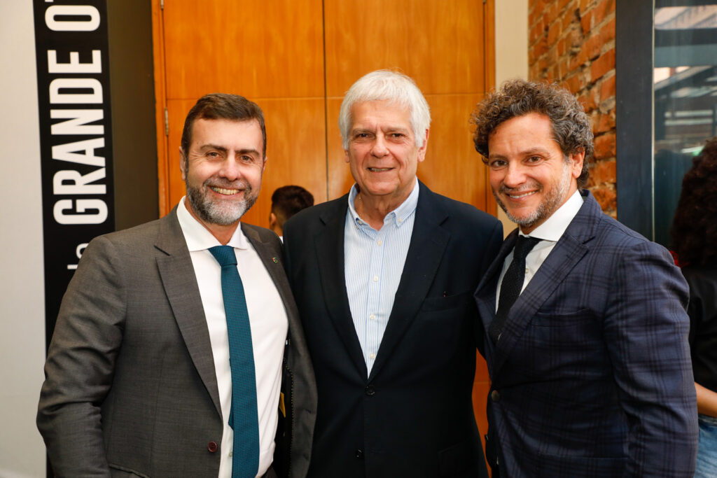 Marcelo Freixo presidente da Embratur Caio Luis de Carvalho da Band e Luis Araujo Turismo de Portugal Portugal 360 reúne trade em São Paulo; veja fotos