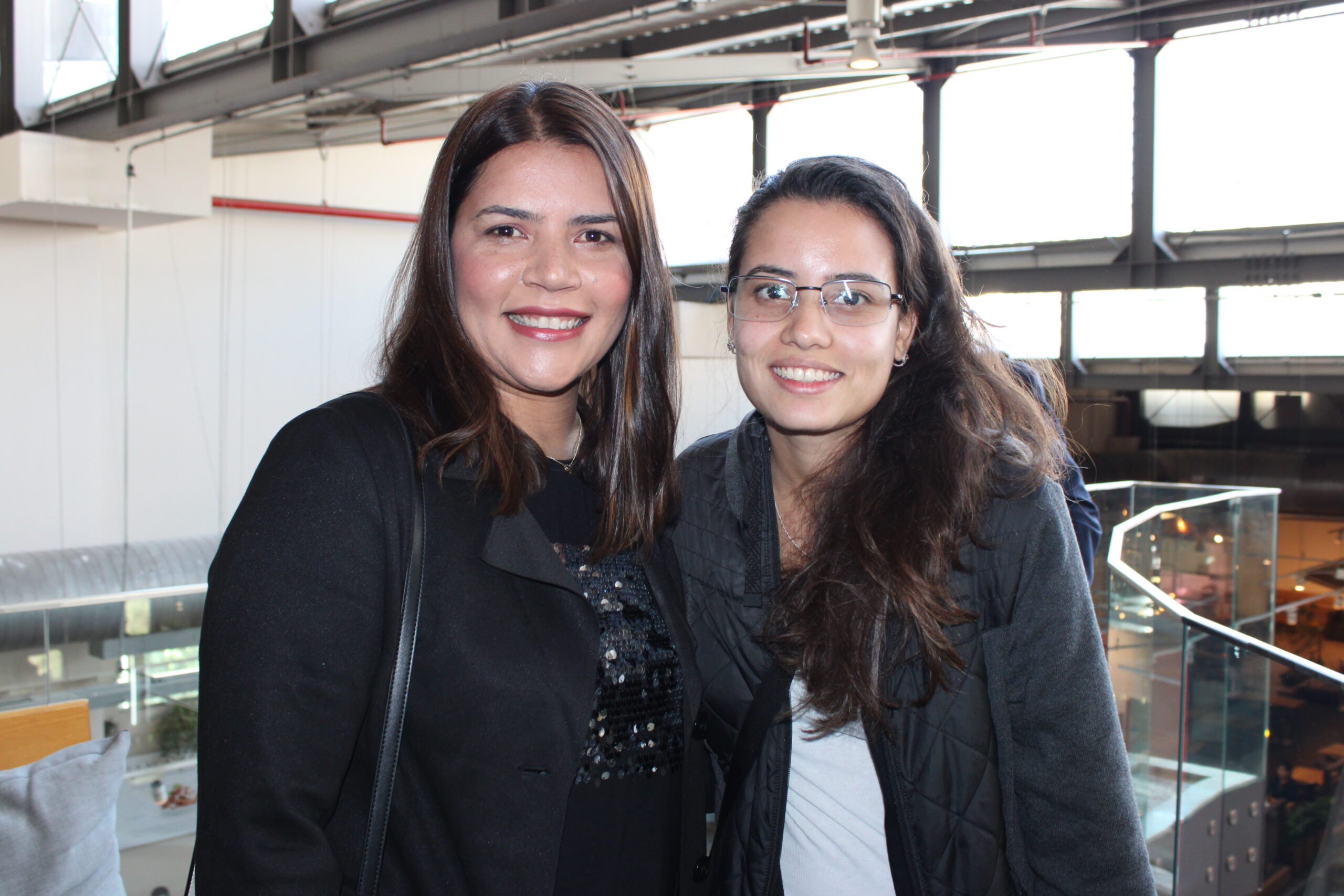 Marisa Couto e Júlia Lima, da Best Cruzeiros Marisa Couto e Júlia Lima, da Best Cruzeiros