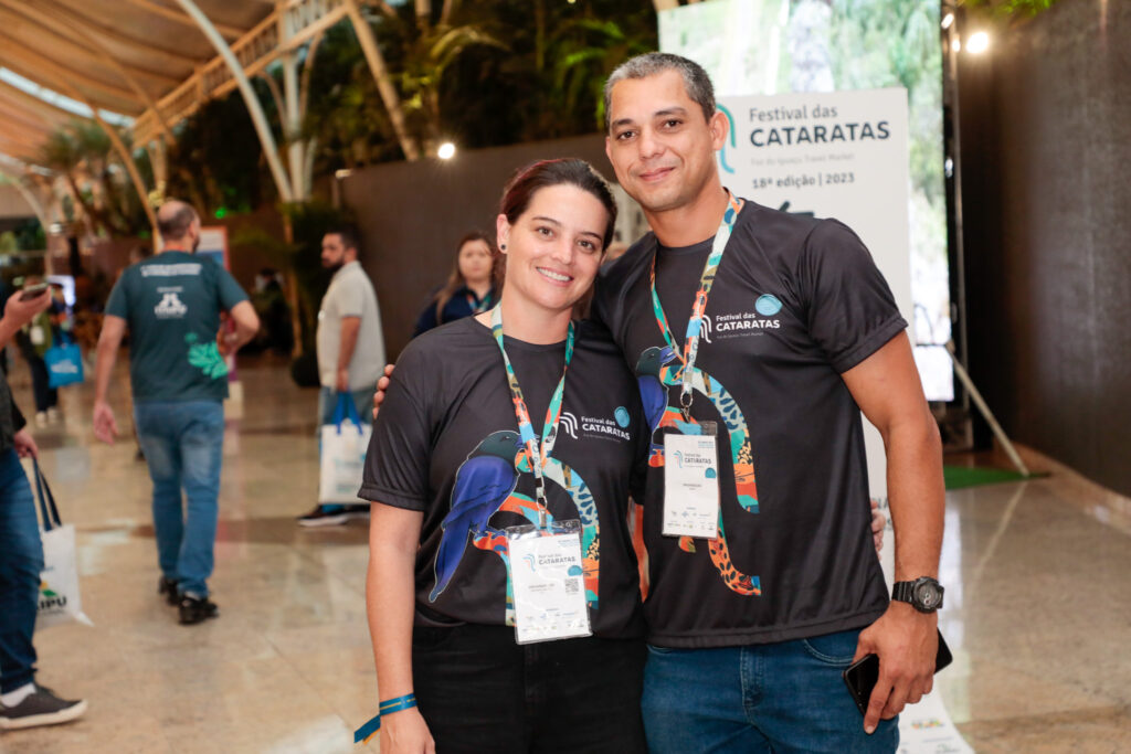 Mayara Angeli e Ninho, organizadores do Festival das Cataratas