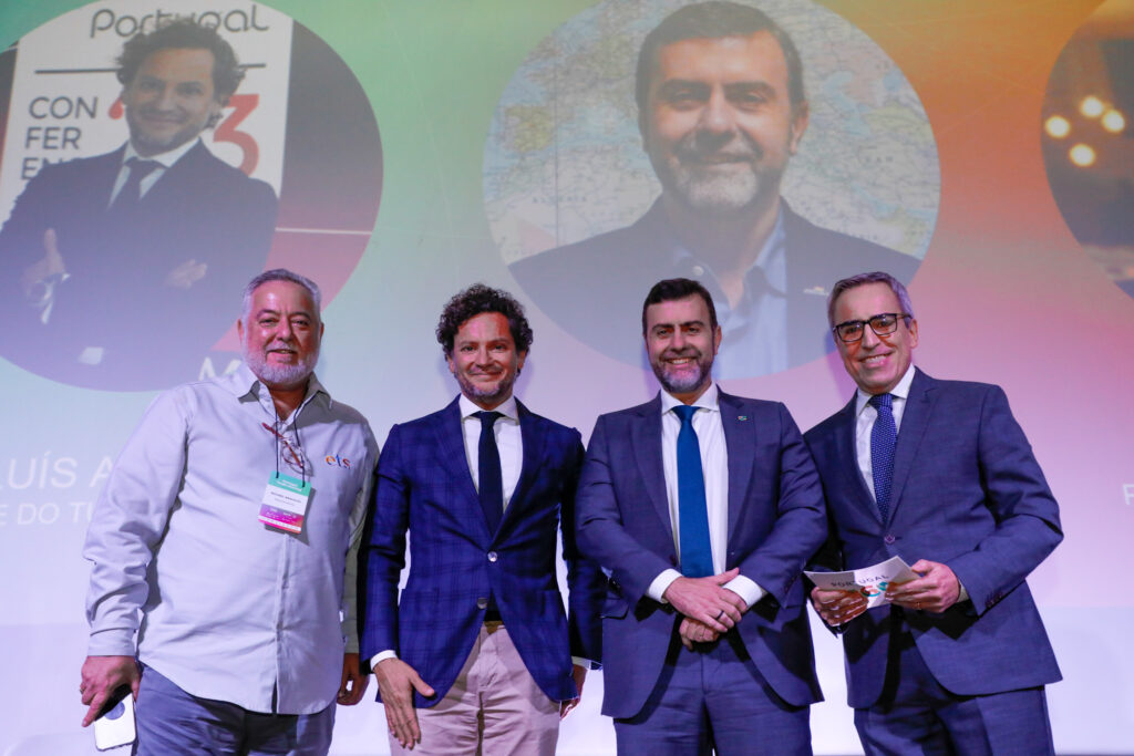 Michael Barkoczy, da ETS, Luis Araujo, presidente do Turismo de Portugal, e Marcelo Freixo, presidente da Embratur
