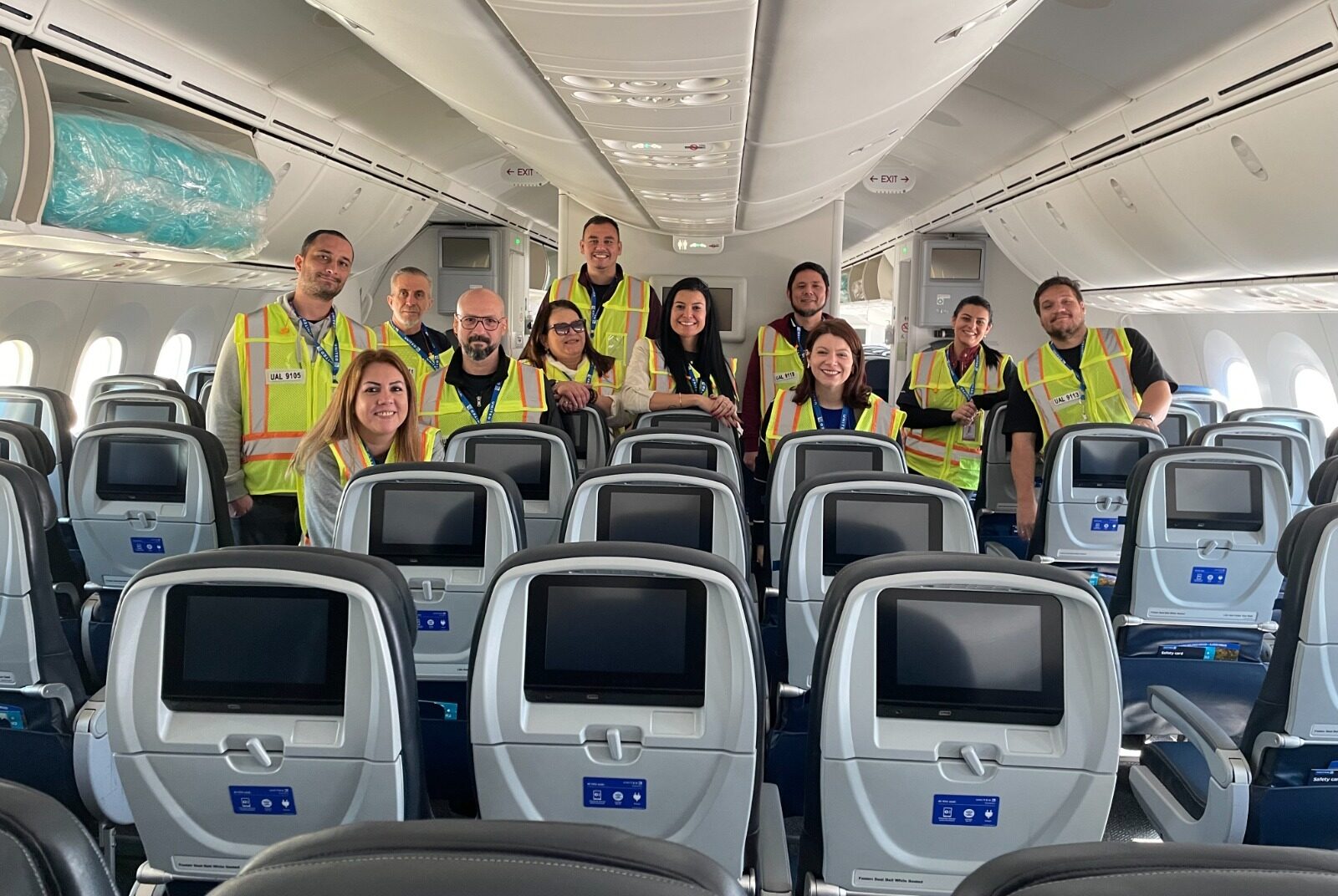 Flytour e United apresentam Premium Plus e mais produtos para agentes e equipe de suporte Flytour e United apresentam Premium Plus e mais produtos para agentes e equipe de suporte