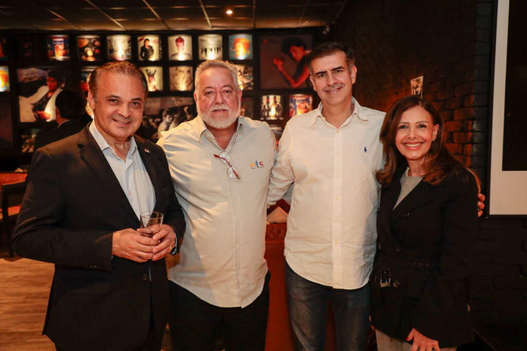 Roberto de Lucena, secretário de Turismo do Estado de São Paulo, Michael Barkoczy, presidente da ETS, Rodrigo Ferreira, da Guidder, e Eby Piaskowy, da Afro Asian