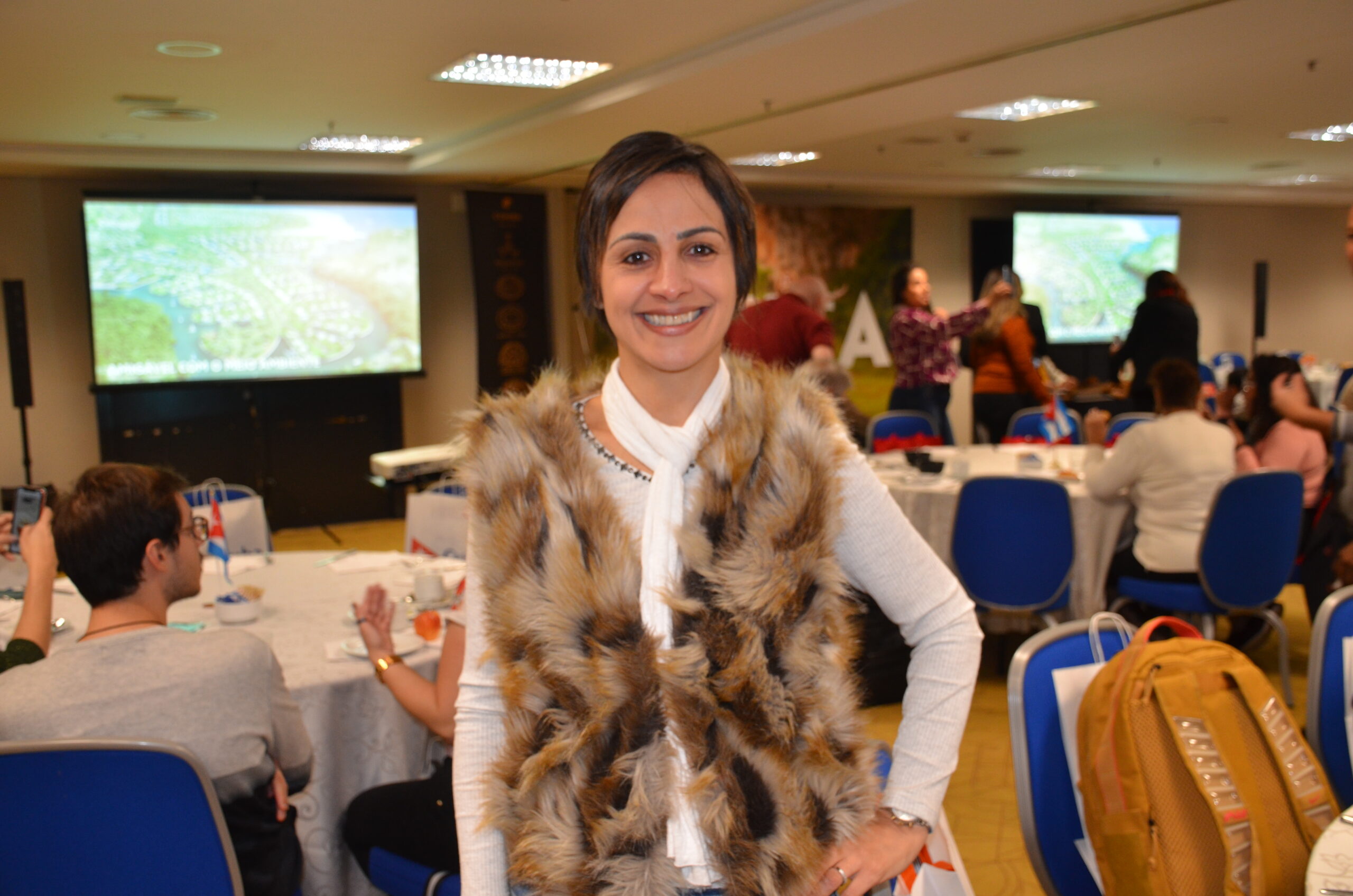 Viviane Costi, da CVC Viviane Costi, da CVC