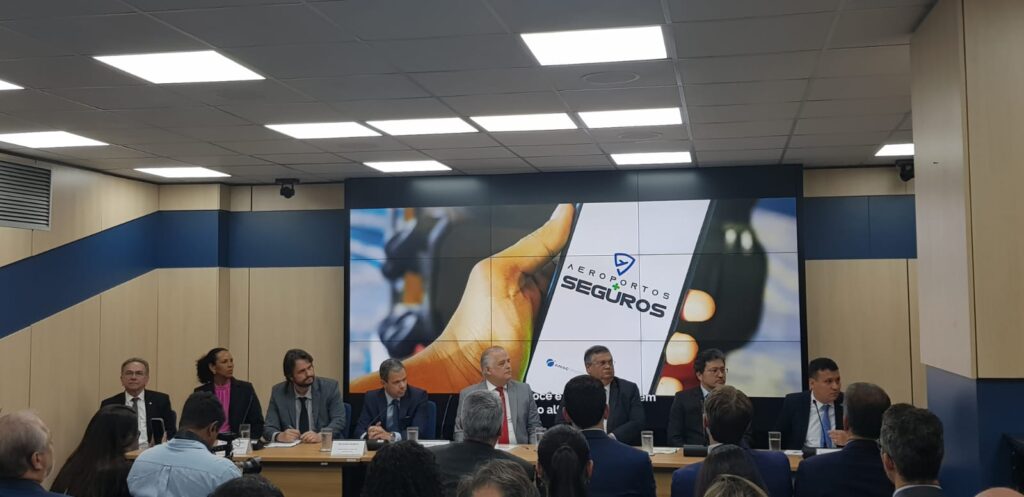 Governo lança programa para elevar a proteção dos passageiros e bagagens nos aeroportos Governo lança programa para elevar a proteção dos passageiros e bagagens nos aeroportos