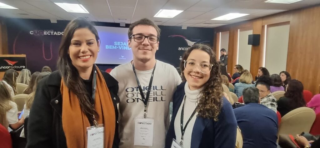 Vivian Montecino, Bruno Henrique e Júlia Cândida, da Jaque Pajoni (Campinas)