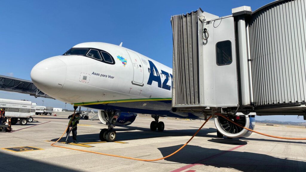 Azul implanta programa de uso consciente de combustível nos aeroportos de Natal e São Luís