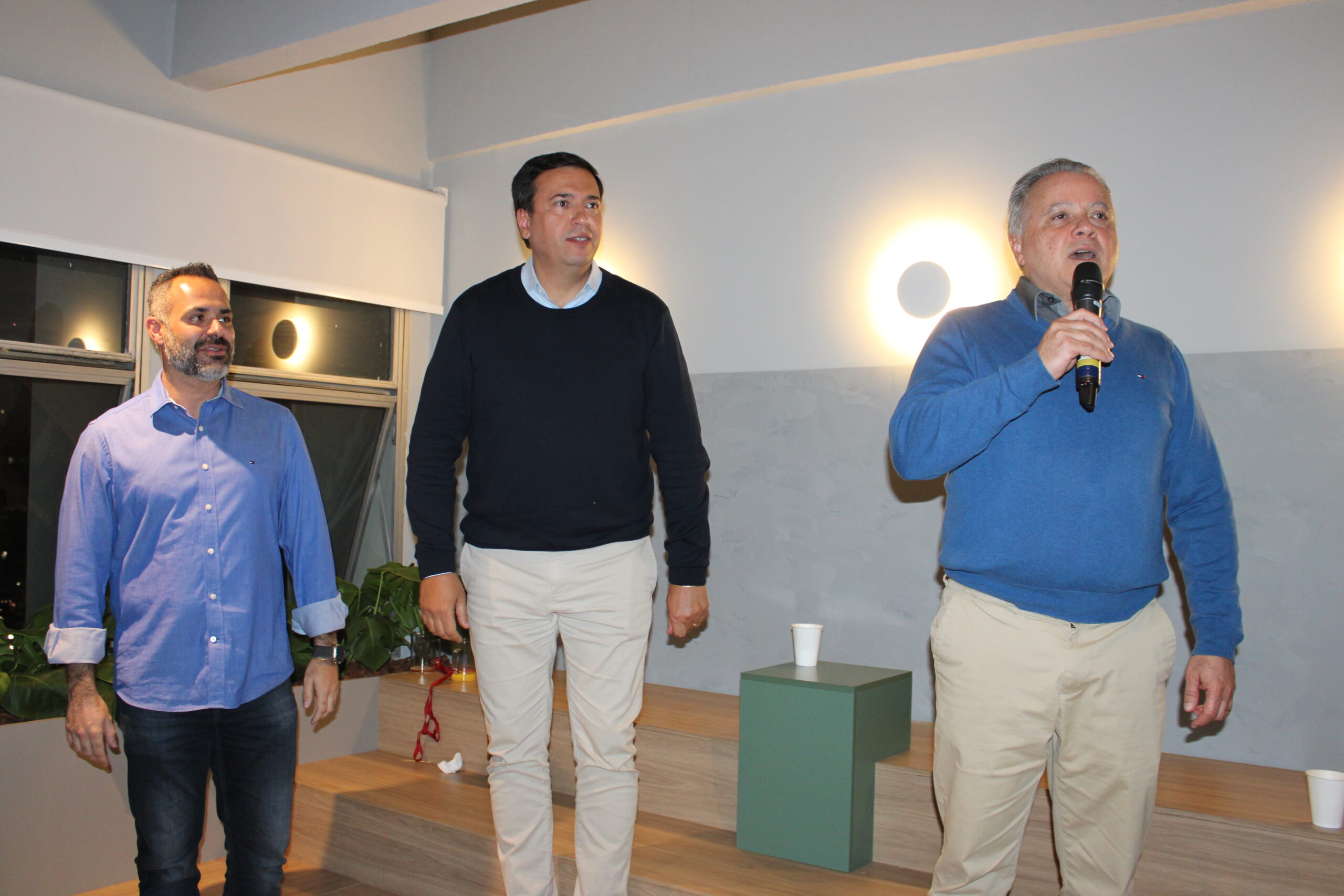 Diretores falaram aos colaboradores Diretores falaram aos colaboradores