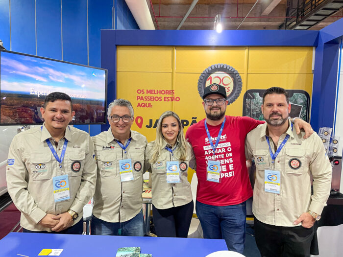Equipe do Jalapão 100 Limites e Schultz na Expo Turismo Goiás Jalapão 100 Limites