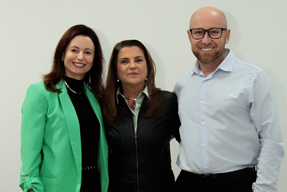 Marta Rossi compara Ametista do Sul com o início de Gramado: “cidade pronta para alçar voo” Marta Rossi compara Ametista do Sul com o início de Gramado: “cidade pronta para alçar voo”