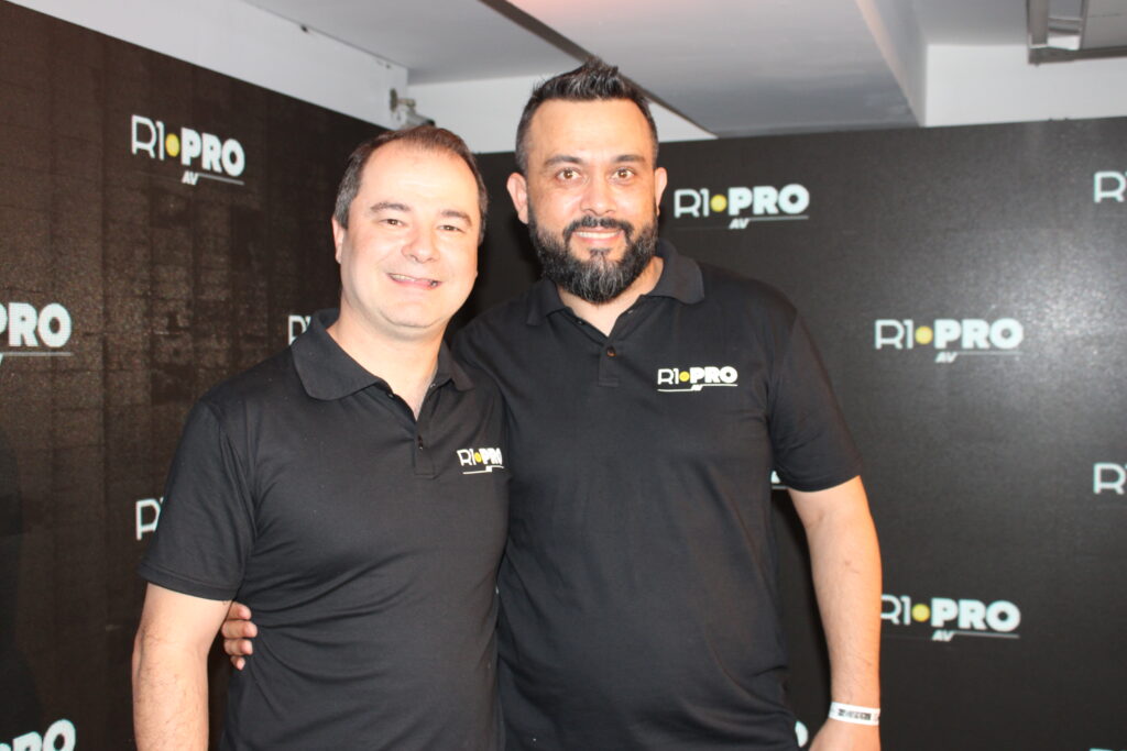 Raffaele Cecere e Rodrigo Caetano, da R1