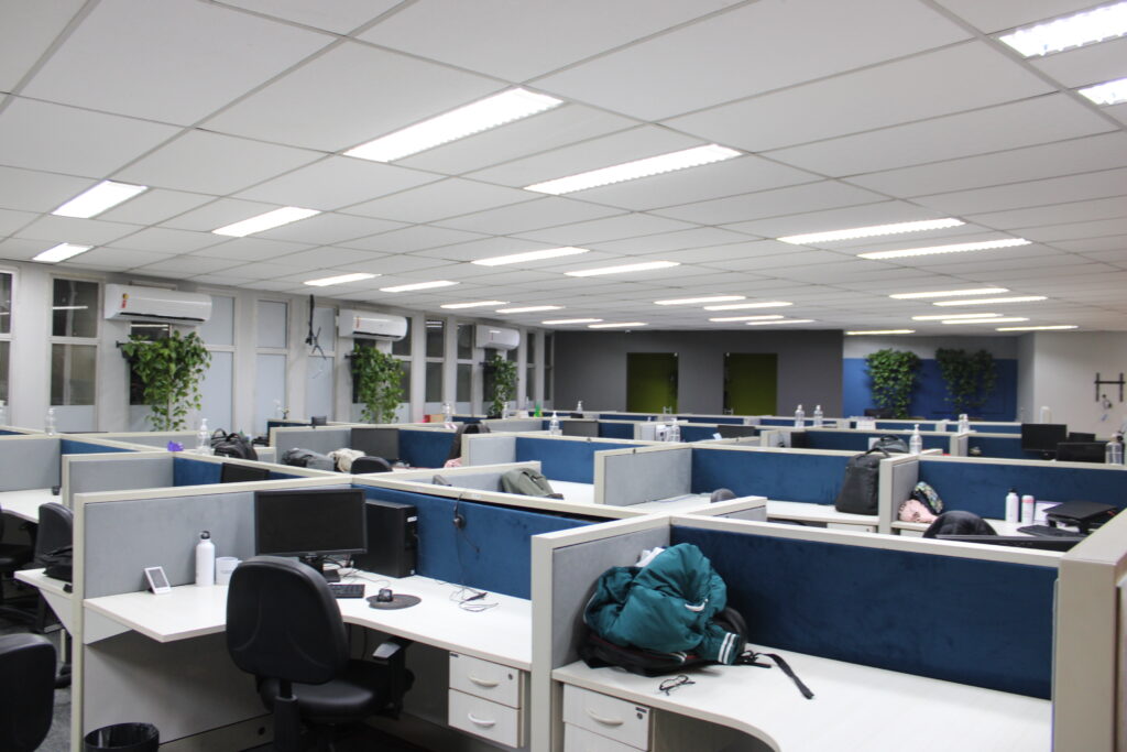 Mais uma da Tour House Corporativo Mais uma da Tour House Corporativo