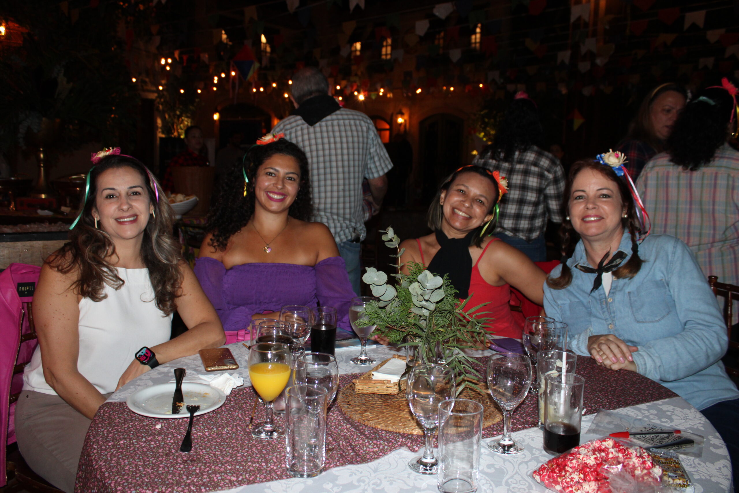 Meire Goulart, da MGA, Gabriela Miranda, da Soul Viagens, Nildi Oliveira, da Encontro Sua Viagem, e Sandra Carmo, da Happy House Meire Goulart, da MGA, Gabriela Miranda, da Soul Viagens, Nildi Oliveira, da Encontro Sua Viagem, e Sandra Carmo, da Happy House