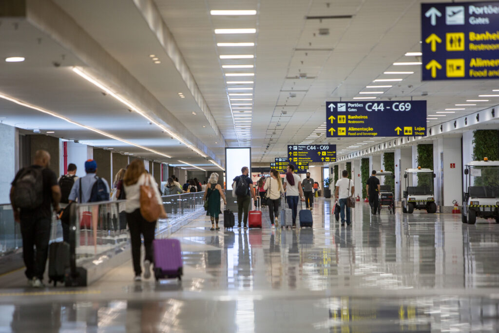 RIOgaleao Anac anuncia reajuste de tarifas aeroportuárias de Galeão e Confins