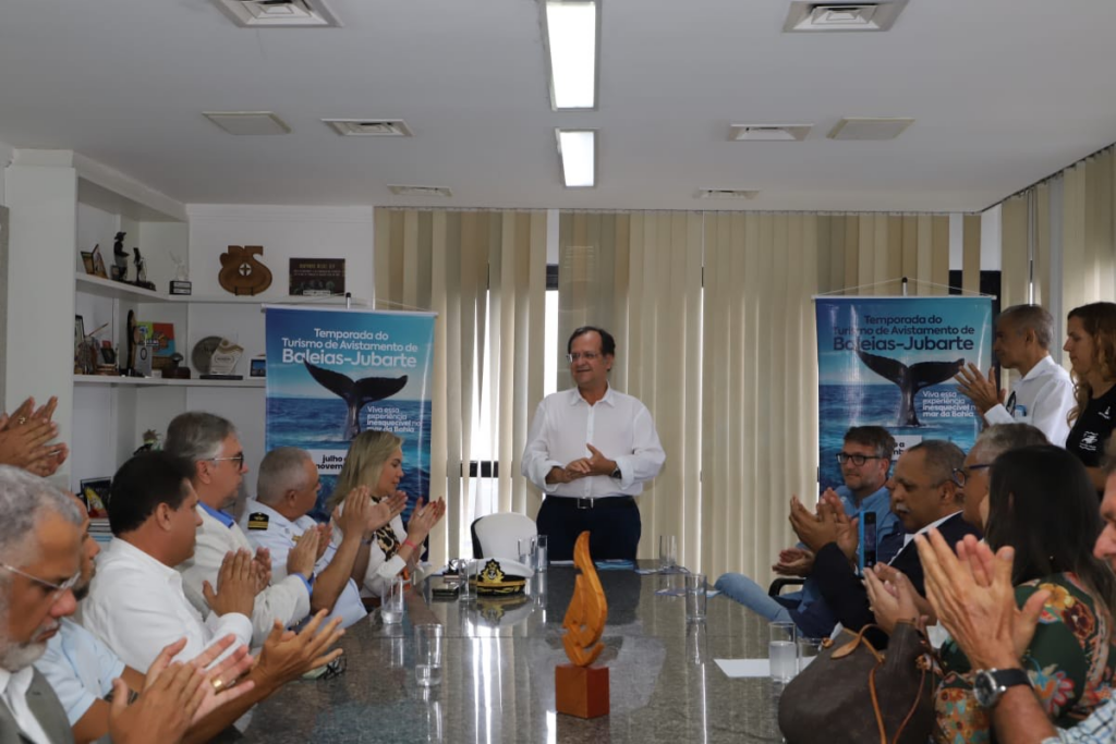 Setur-BA lança temporada oficial de avistamento de baleias-jubarte na Bahia