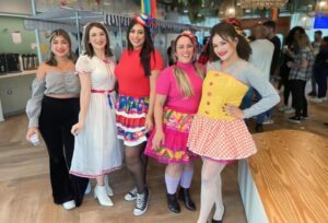 Equipe da Decolar durante a Festa Junina Solidária