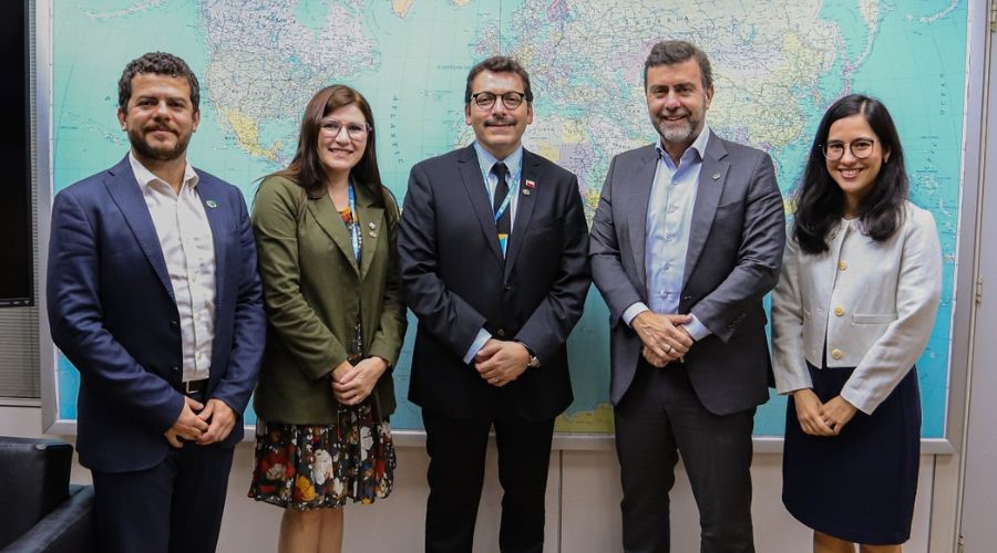 Turistas brasileiros deixam de ser cobrados por roaming internacional no Chile Turistas brasileiros deixam de ser cobrados por roaming internacional no Chile